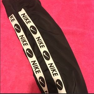 Nike leggings